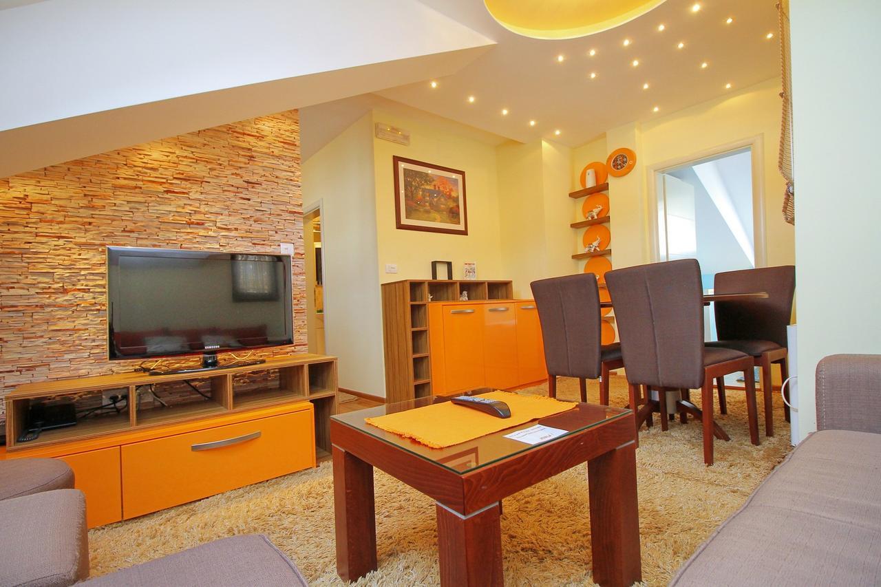 Apartments Radosti Ζλάτιμπορ Εξωτερικό φωτογραφία
